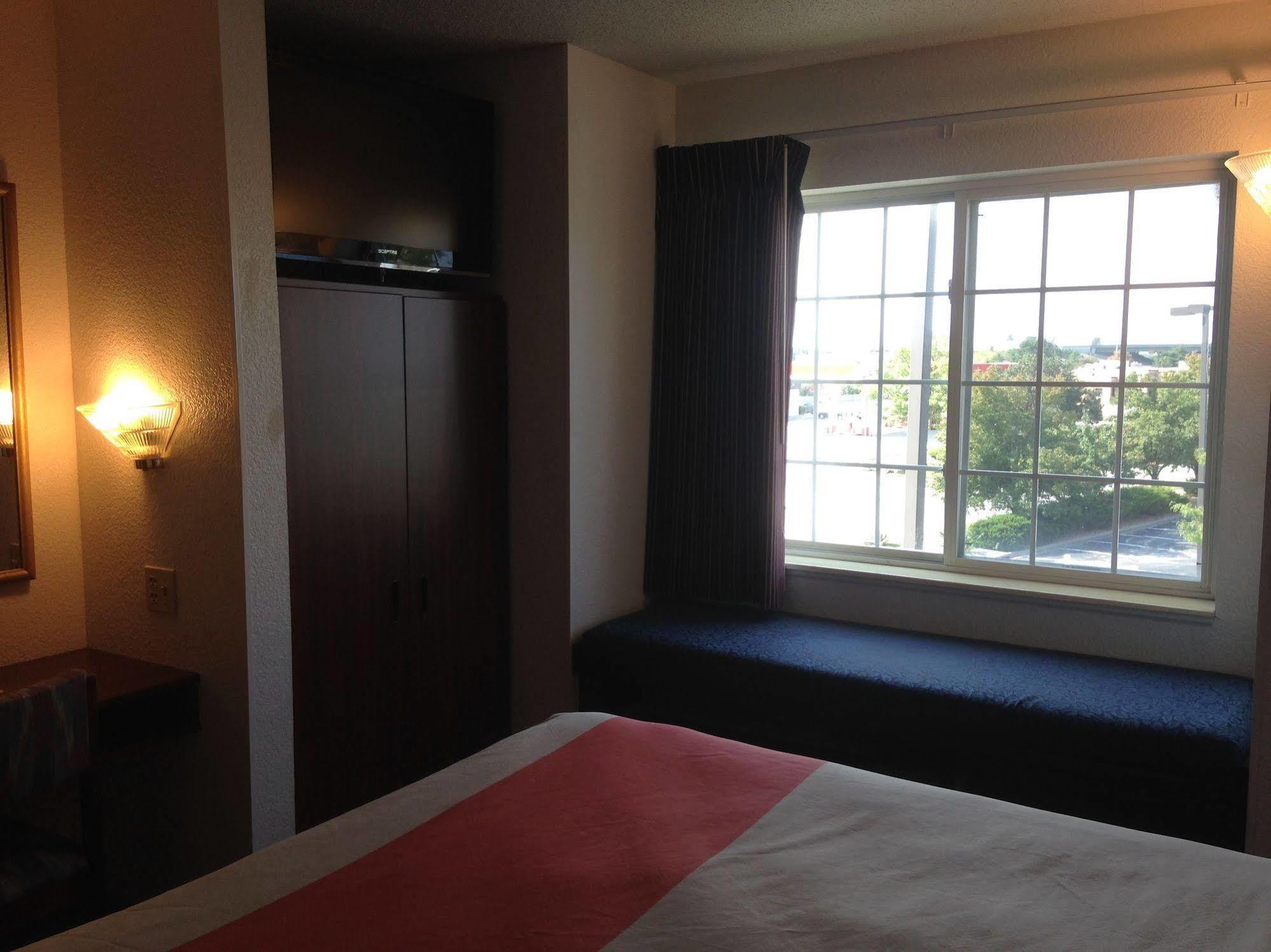 Motel 6-Olathe, Ks Esterno foto